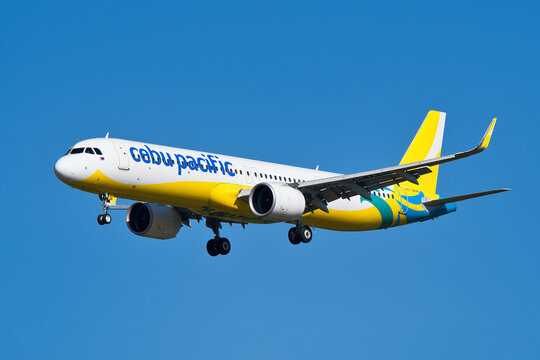 Cebu Pacific Airbus A321-200NX (RP-C4145) passenger aircraft on final approach with landing gear deployed at Narita International Airport