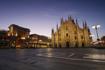 Obraz premium Milano Duomo town city Italy Italian square church