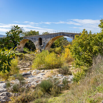 3rd century Roman bridge, Pont Julien, on sunny day