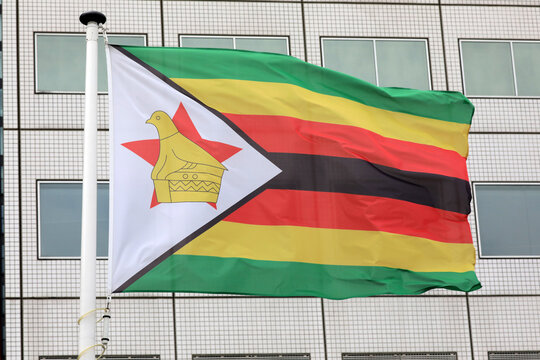 Flagge/Fahne von Simbabwe (Afrika) - Nationalflagge