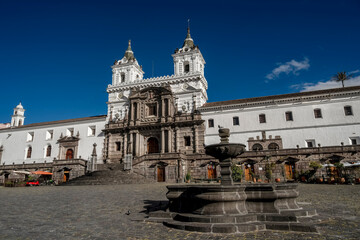 Naklejka premium Historic Colonial Church of San Francisco and its Stone Plaza, Quito