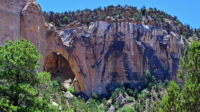 This video features La Ventana Natural Arch, the second-largest natural arch in New Mexico, situated within the El Malpais National Conservation Area.