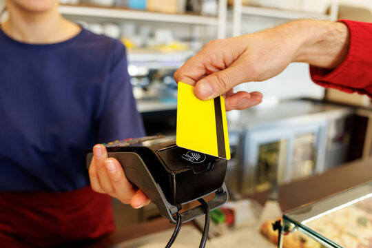 Contactless payment