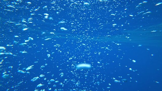 air bubbles in seawater