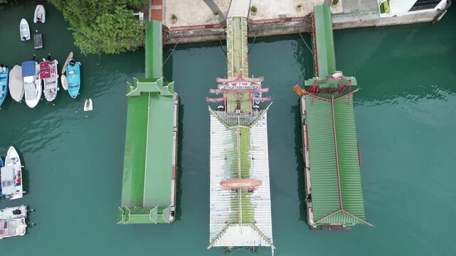 Iconic Floating Restaurant: Jumbo Kingdom Nov 16 2024