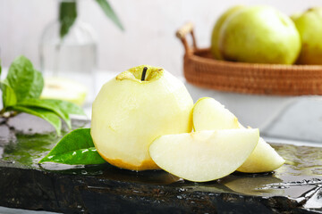 Fresh Jade Pears with Dew Drops, Xian Shanxi Variety © CanVan
