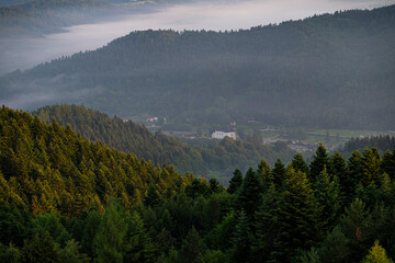 Wschód Słońca, Beskid Sądecki © Maciej G. Szling