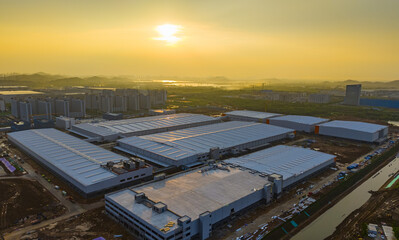 Naklejka premium Wuhan Industrial Factory Complex Aerial Sunset View