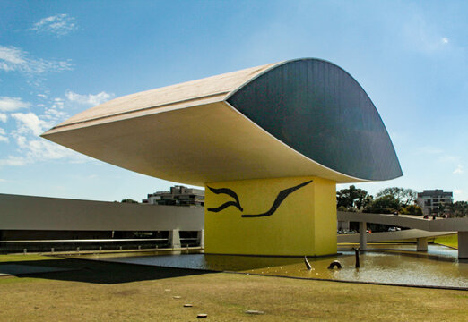 The famous Olh&atilde;o, an annex of the Oscar Niemeyer Museum (MON), an iconic eye-shaped structure with a glass facade in Curitiba, Paran&aacute;, southern Brazil.