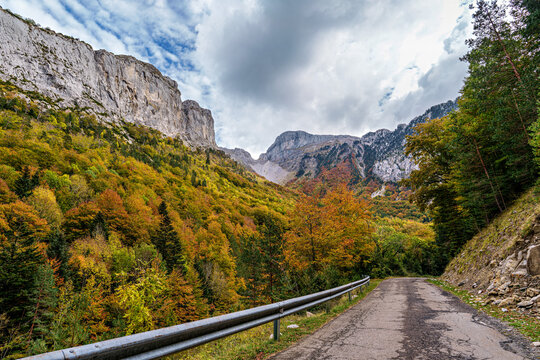 Driving through the Anso Valley to Zuriza, Valles Occidentales Natural Park in the Pyrenees, Aragon, Spain, Europe