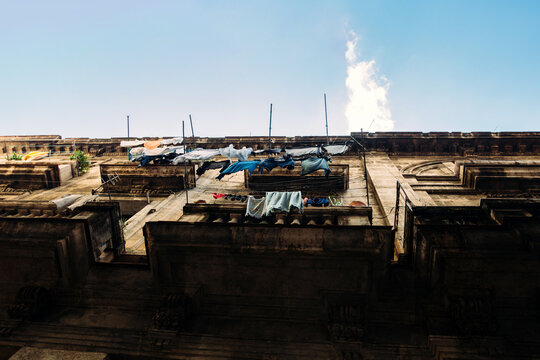Laundry hanging off building in Cuba