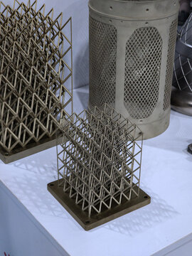 3D Printed Metal Lattice Structures for Lightweight Industrial Applications and Prototyping