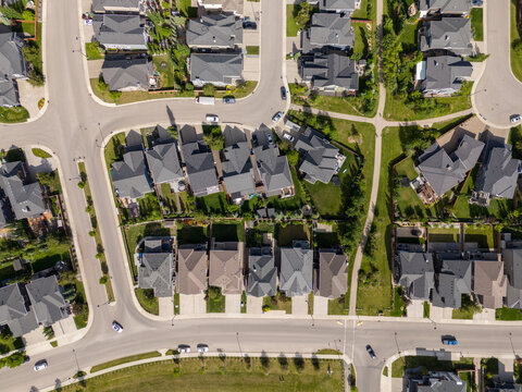 Aerial view of new homes in a residential area of Calgary, Alberta, Canada.