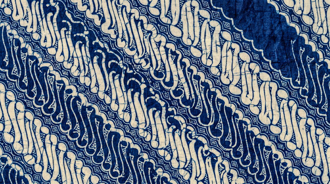 Javanese batik indigo cream parang wave wax crackle resist halos, traditional textile