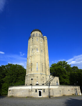 Nysa - Fort Prusy, Fortress Water Tower. A reinforced concrete structure built at the foot of the Fortress in 1907. It offers excellent views of the surrounding fortress buildings.