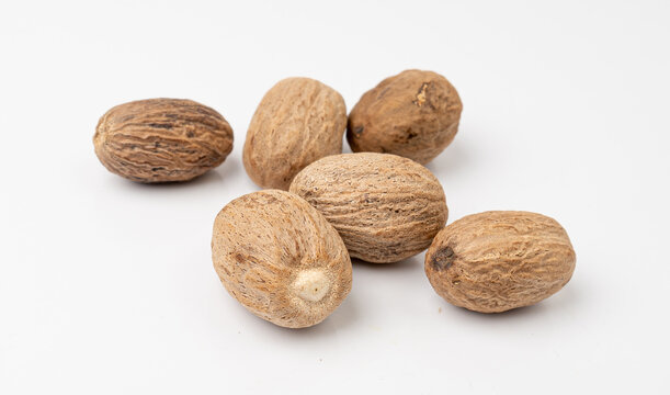 Nutmeg Isolated, Myristica Fragrans Fruit, Dry Spicy Nutmeg Powder, Grated Whole Muscat Nut, Nut Meg