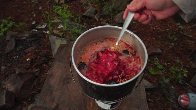 borscht on a hike, food during hiking and camping