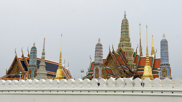 Grand palace and wat phra kaew temple spires