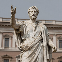 Obraz premium Retrofuturism Marble Government. Marble Statue Of Cicero, Ancient Rome'S Greatest Orator, In Front Of The Palace Of Justice With A Grey Backdrop