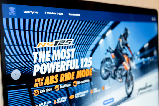 Mexico city, mexico, 05 26 2026, bajaj ns125 motorcycle website marketing technology transportation display