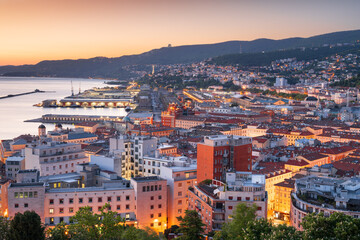 Obraz premium Trieste, Italy at Dusk