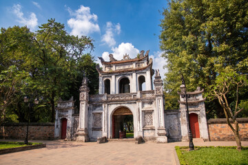 Fototapeta premium Gate to the Temple of Literature in Hanoi, Vietnam