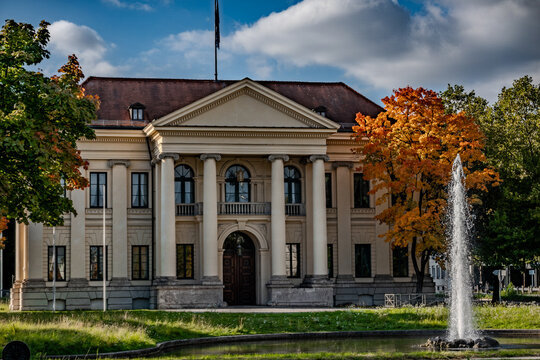 Prinz Carl Palais Fountain in Autumn Munich