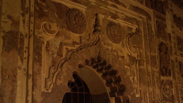 The Jor Mandir is one of the prominent laterite temples of Bishnupur. Stories from the Puranas can be seen depicted in the terracotta ornamentation on the front of the temple.