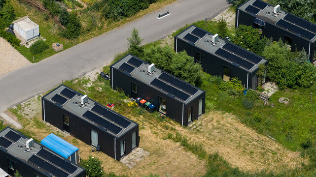 Tiny Houses in Almere, self sustainble housing.
