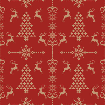Elegant Christmas Knitted Seamless Pattern with Gold Reindeer and Trees 