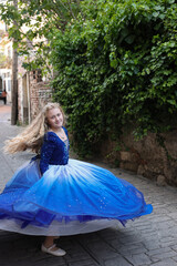 Fototapeta premium young girl 10th birthday photoshooting 
