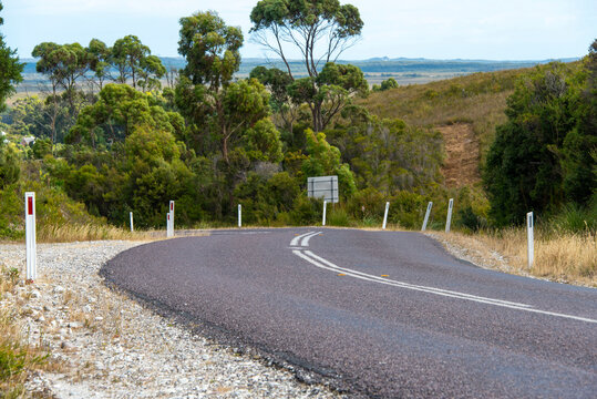 Lyell Highway (B24 Section) - Tasmania