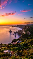 Obraz premium Coastal Sunset Scenery.