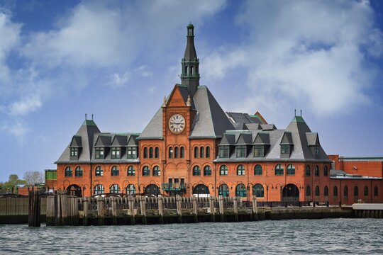 Iconic CRRNJ Train Terminal Waterfront