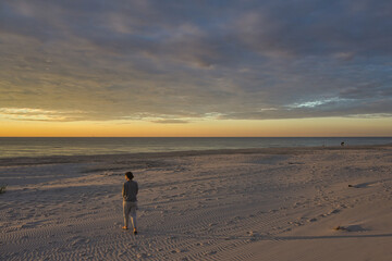 lonely © Lukasz