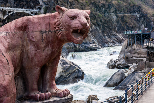 A Tiger statue an iconic landmark at Tiger Leaping Gorge in Yunnan province of China.