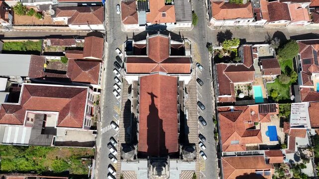 Vista a&eacute;rea do Santu&aacute;rio S&atilde;o Francisco de Paula e Nossa Senhora de F&aacute;tima, Caminho da F&eacute;, Ouro Fino, Minas Gerais, Brasil! Uma vista a&eacute;rea de drone! 