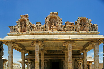 Fototapeta premium ruins of the ancient temple