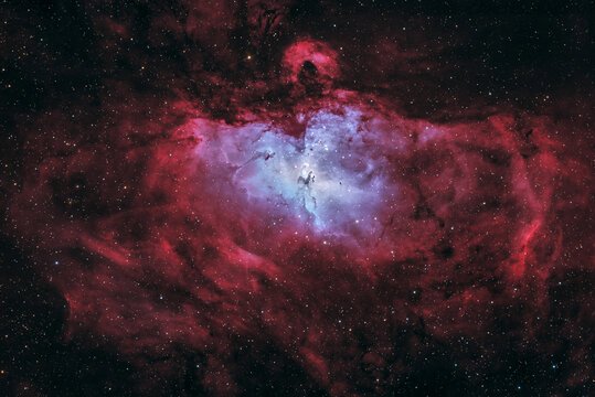 M16 - Eagle Nebula - Pillars of the Creation