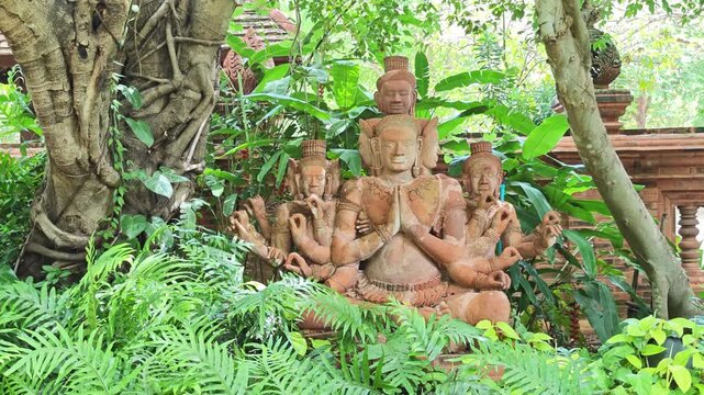 Garden decorative statues at a tourist attraction.