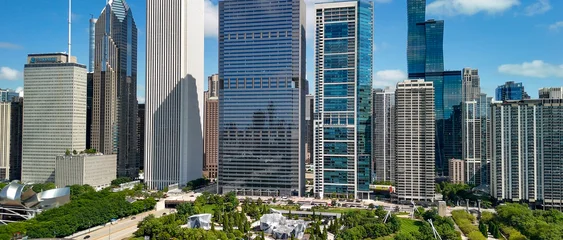 Chicago, IL - July 25, 2024: Aerial view of Chicago from Millennium Park on a wonderful summer day © jovannig
