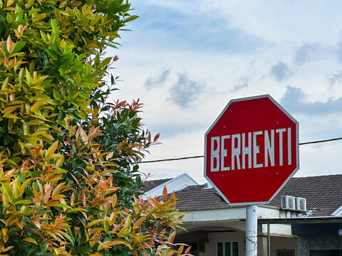 Traffic Safety Signs and Road Infrastructure in Malaysia