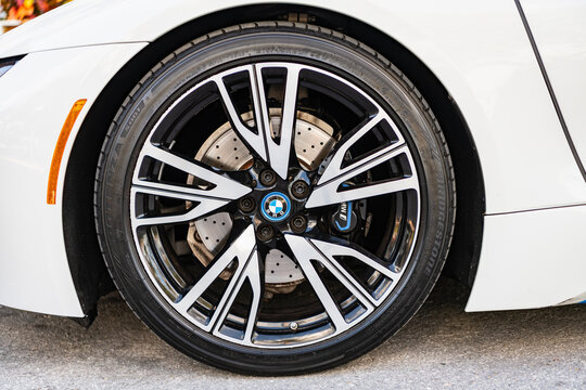 Miami, Florida, USA - July 27, 2025: BMW i8 2014 sports car coupe car. Luxury car BMW i8 coupe. Car BMW i8 coupe parked outdoor. White car, corner view