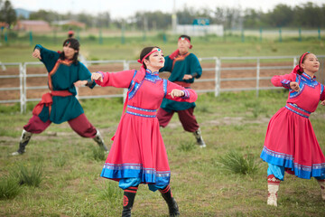Fototapeta premium Mongolian traditional dance performed at the Naadam Festival