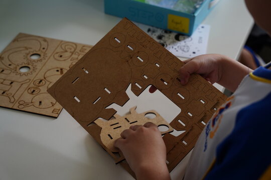 Crian&ccedil;as Brincando Escola Divertir Aprender 
