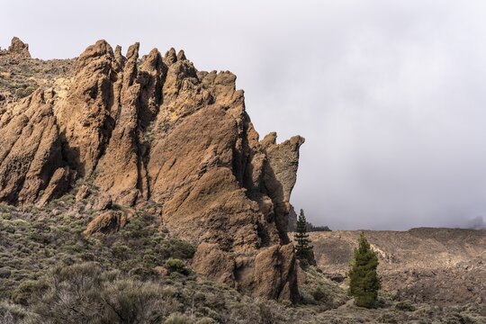 Rock formations at the Mirador de Juan Evora. Sun and clouds. El Teide National Park, Tenerife, Canary Islands, Spain