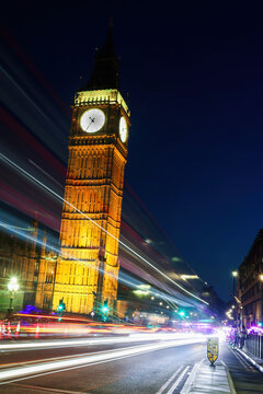 London's Big Ben Clock tower at night