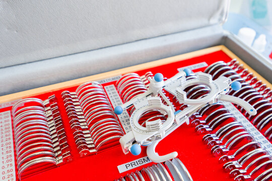 Set of Trial Ophthalmology Lenses And a Frame