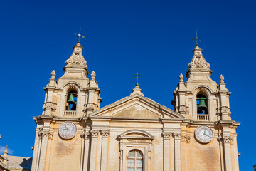 Fototapeta premium Historic fortified city of Mdina with ancient stone walls and architecture in Malta