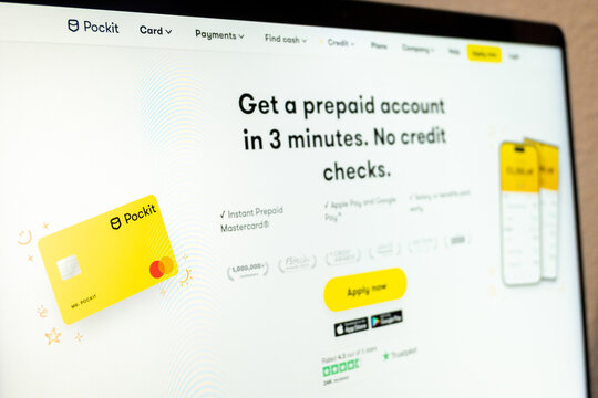 Mexico city, mexico, 06 09 2026, pockit website displaying prepaid account and mastercard card
